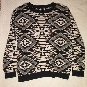 Forever 21 sweater size medium